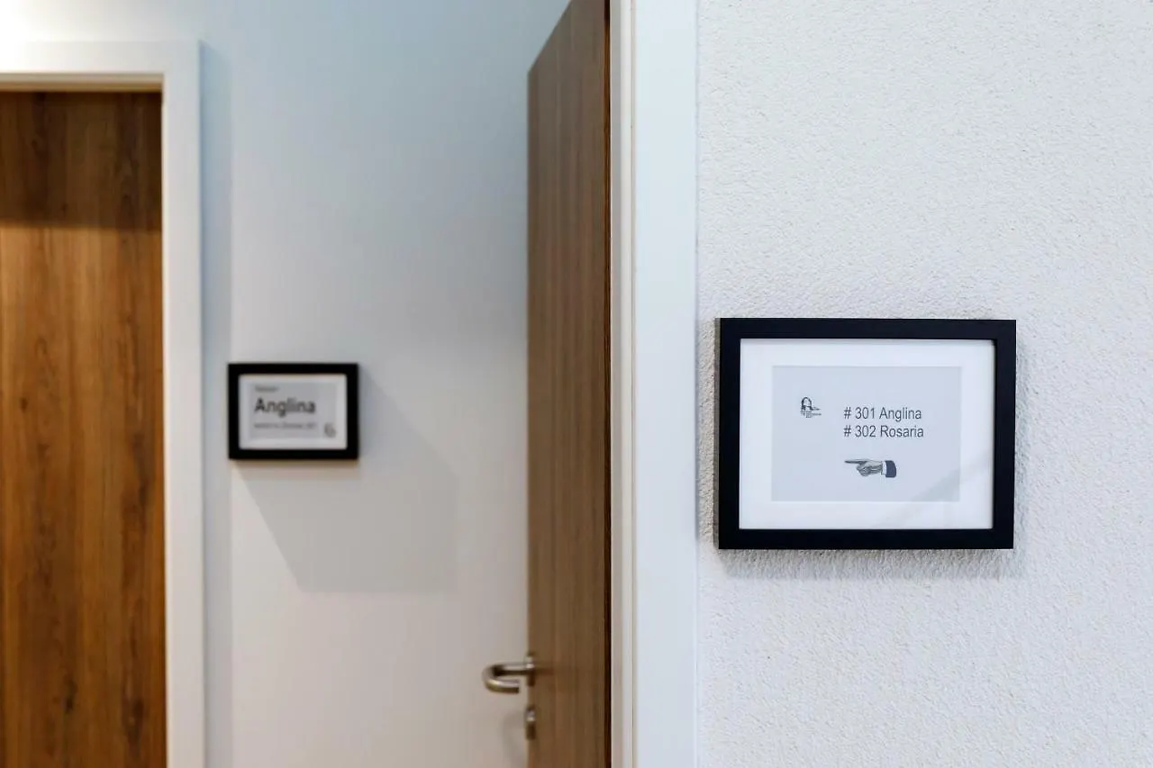 ***  Koncept Hotel Zum Kostbaren Blut Cologne Germany